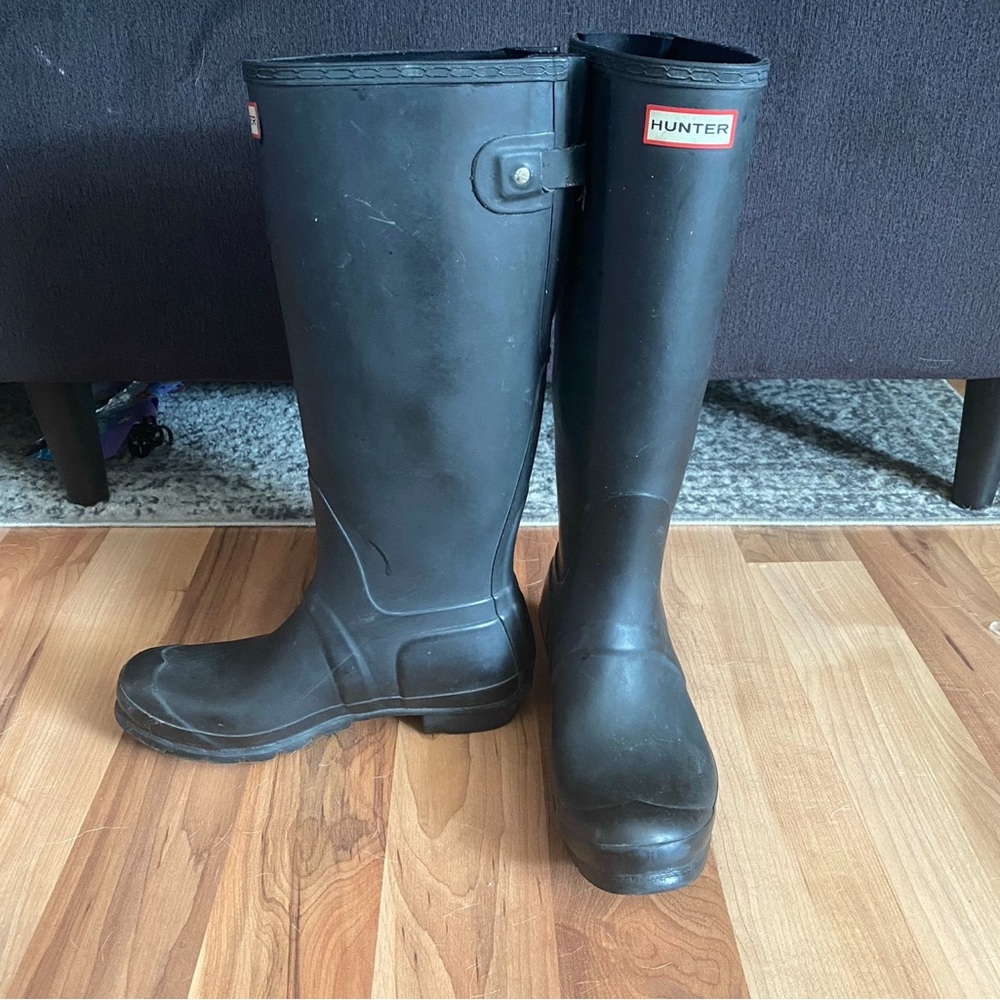 Hunter Adjustable Calf Black Tall Rainboots